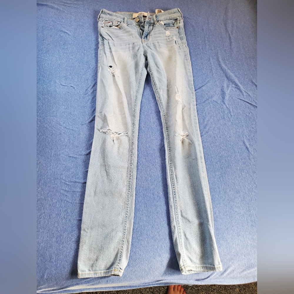 Size 1 Hollister light distressed boot cut jeans